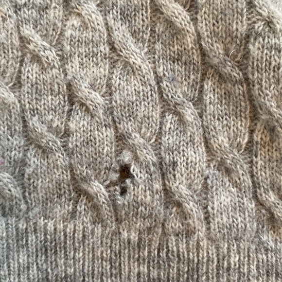 Banana Republic Grey Wool Sweater - Picture 4 of 5